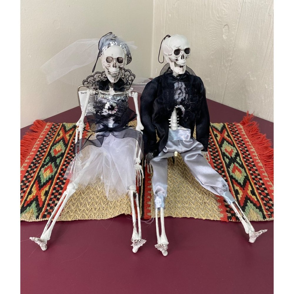 Darice Halloween Skeleton Wedding Couple 15” NWT